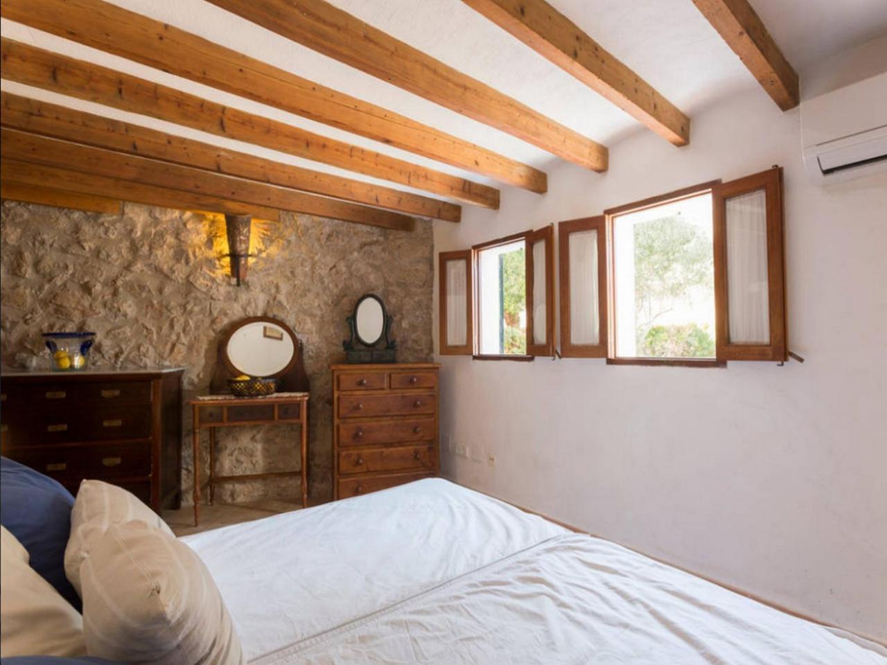 Puerto De Pollensa Villas And Apartments, With Private Mountain Ideal For Runners, Trailers,Near Puerto Pollensa Beach Approximately 5 Minutes Walking, Unique Experience In A Ullal Old Typical Mallorca House With Private Mountain And Near To The Beac Kültér fotó